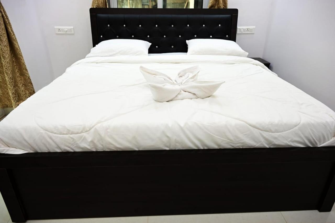 White House Villa-Private Pool Navelim 外观 照片