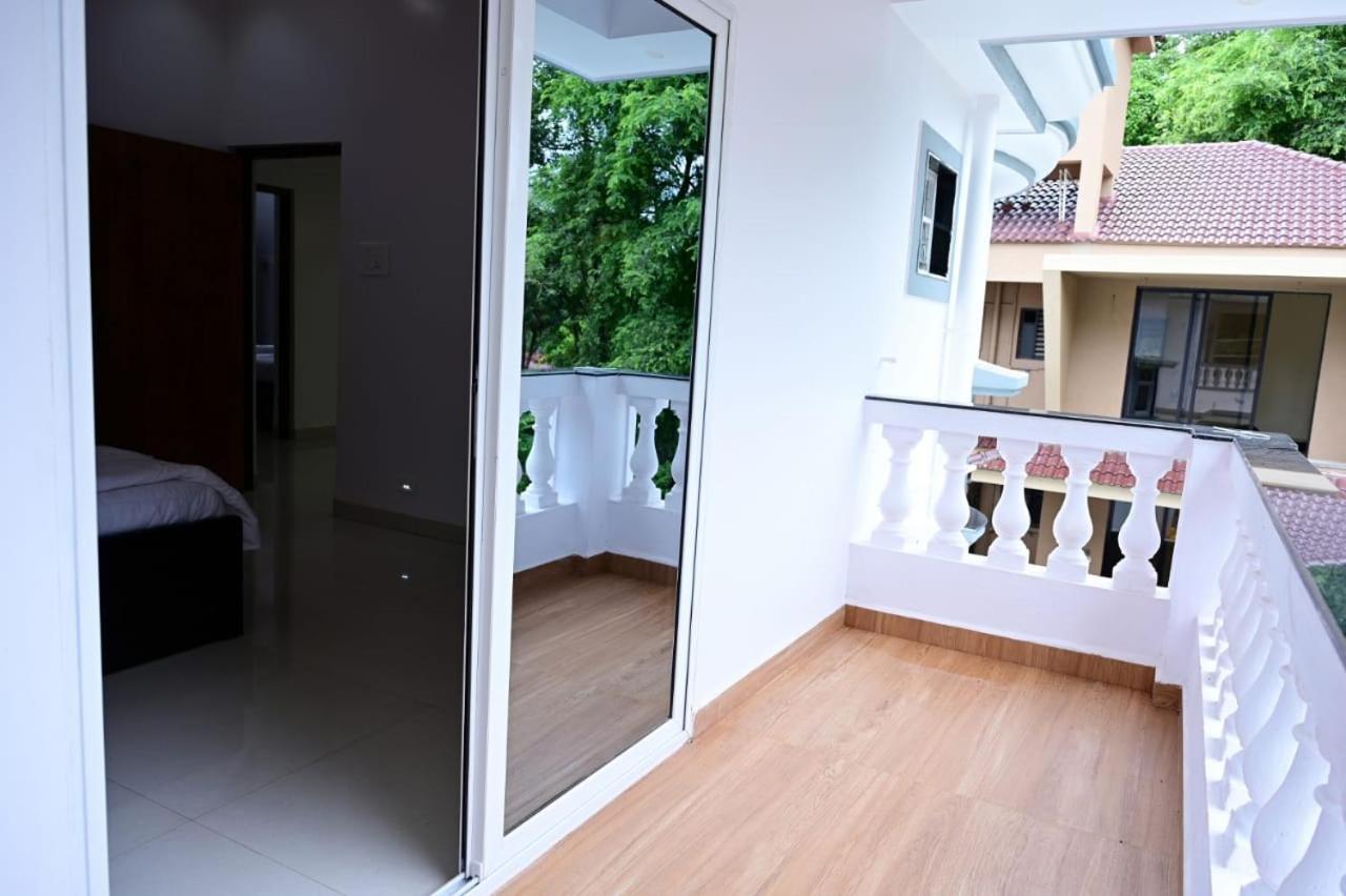 White House Villa-Private Pool Navelim 外观 照片